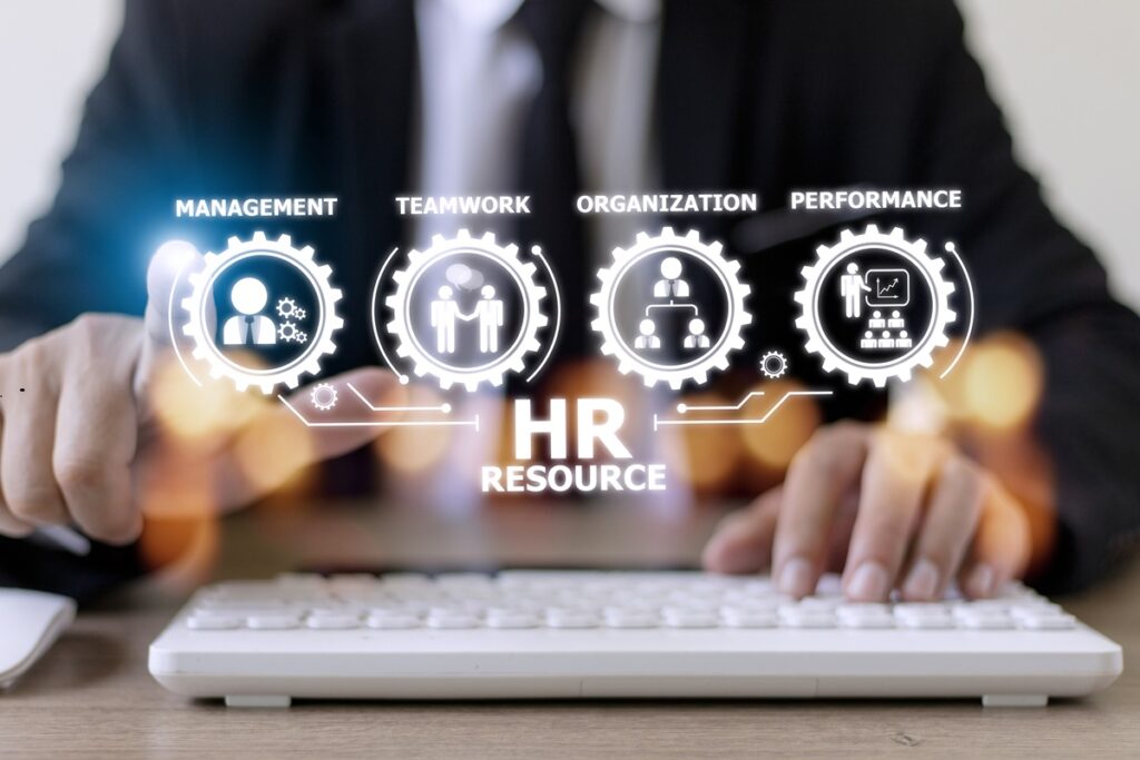 Key Considerations on Choosing the Best HRIS